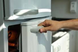 Como Trocar a Caixa de Controle da Geladeira