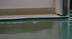 Como Consertar o Congelador Furado